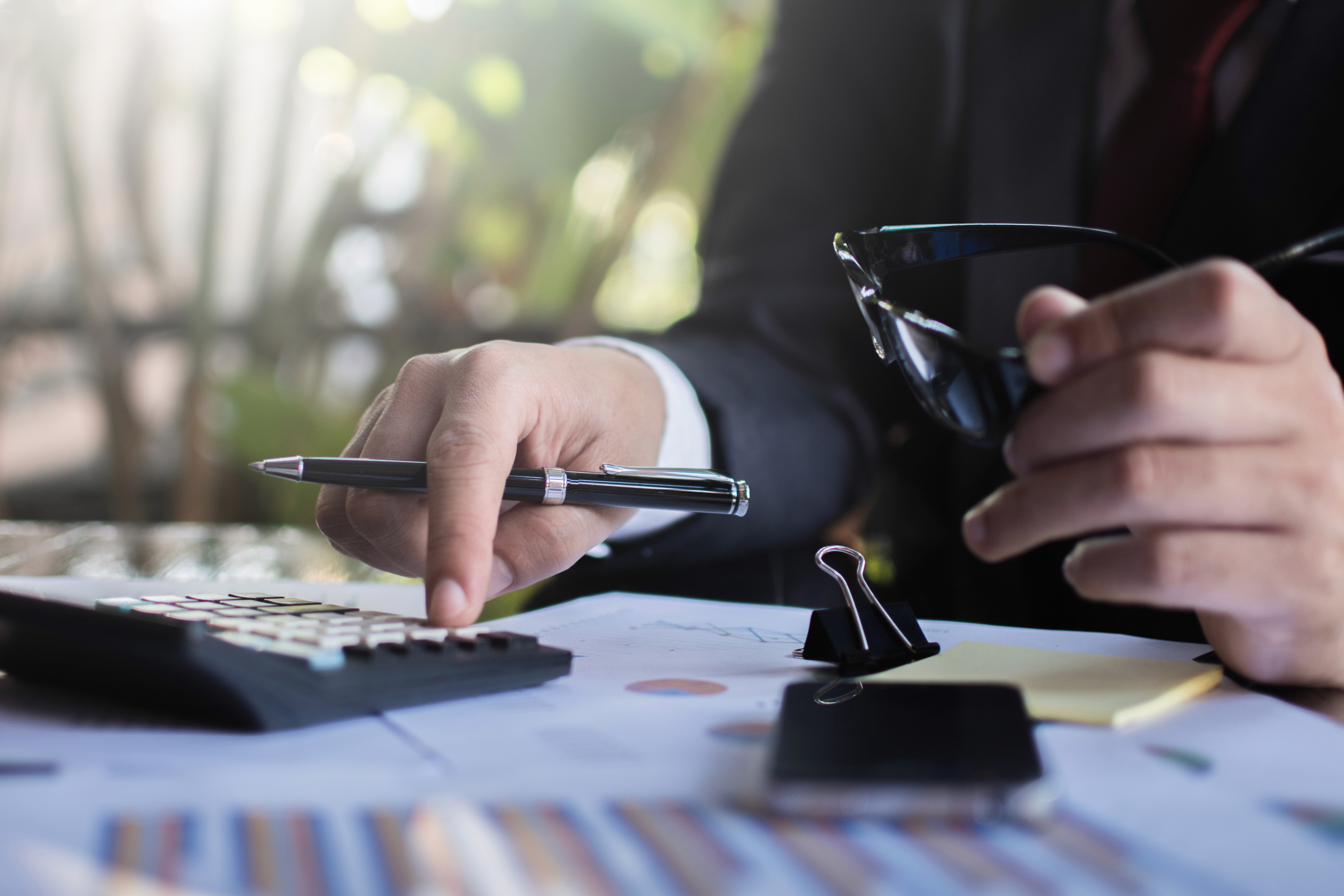 Documentos fiscais e calculadora